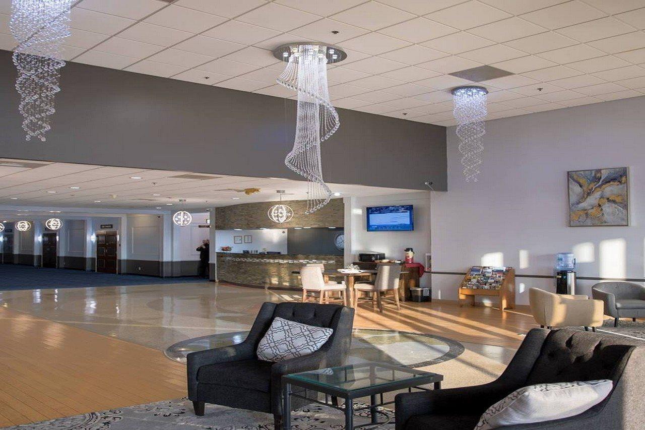 Ramada By Wyndham Cedar Rapids Hotel Kültér fotó